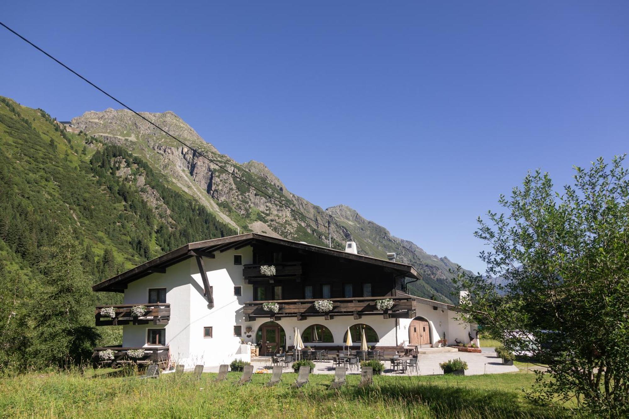 Natur Residenz Anger Alm - Adults Only Sankt Leonhard im Pitztal Exterior photo
